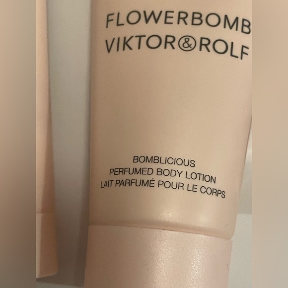 Viktor & Rolf Flowerbomb 3 Piece Set NEW - Picture 6 of 6